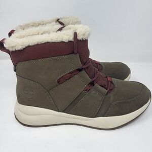 Timberland‎ Women Size 9 Borough Project Waterproof Faux Fur Lace Up Boots